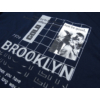 Kép 2/3 - Prémium minőségű PP.Sötétkék Brooklyn férfi nagyméretű hosszú ujjú póló.Öltözzön stílusosan extra méretekkel is!Próbálja fel üzletünkben vagy rendeljen online!2