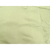 Kép 3/4 - Sportosan elegáns férfi nagyméretű svédzsebes rövidnadrág fehér alapon apró zöld mintával. Extra rugalmas prémium minőségű pamutból. Rendeljen online kényelmesen vagy jöjjön el hozzánk személyesen!2