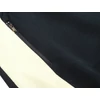 Kép 3/3 - Nagy 2XL,3XL,4XL,5XL,6XL méretű férfi sötétkék színű, pamut rövidnadrág fehér csíkokkal és cipzáras zsebekkel. Prémium minőségű rugalmas pamutból!Rendeljen online, gyors 1-2 napos szállítással vagy jöjjön el hozzánk és próbálja fel személyesen!2