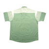 Kép 4/4 - Divatos nagy 2XL,3XL,4XL,5XL,6XL méretű férfi rövid ujjú lenvászon ing zöld-fehér színben. Prémium minőségű pamut anyagból.Rendeljen online kényelmesen vagy jöjjön el személyesen üzletünkbe!3