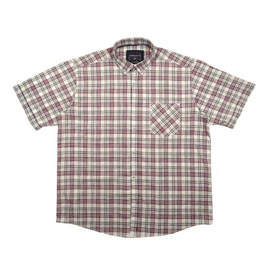 Nagy 2XL,3XL,4XL,5XL,6XL méretű férfi bordó kockás rövid ujjú lenvászon ing mellkas zsebbel. Prémium minőségű pamut anyagból.Rendeljen online kényelmesen vagy jöjjön el személyesen üzletünkbe!
