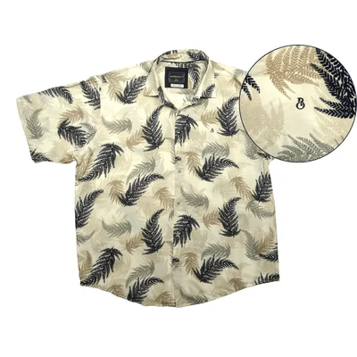 Nyári vékony nagy 2XL,3XL,4XL,5XL,6XL méretű férfi rövid ujjú viszkóz ing törtfehér alapon bézs/sötétkék levél mintás.Rendeljen online gyors szállítással vagy jöjjön el személyesen üzletünkbe!