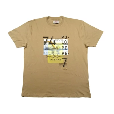Nyári 3XL,4XL,5XL,6XL-nagyméretű férfi rövid ujjú póló homok/bézs színben, divatos vízilabdás mintával. Rugalmas prémium minőségű pamutból a kényelmes hétköznapokra. Rendeljen online, pár kattintással vagy jöjjön el hozzánk személyesen!1