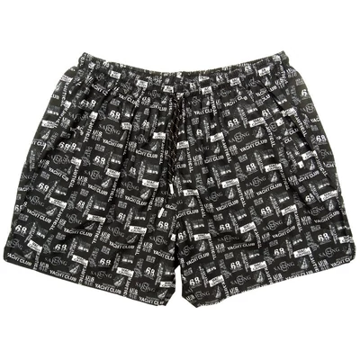 Divatos férfi 2XL-6XL nagyméretű MC.Rocky fekete, fehér feliratos fürdőnadrág, cipzáras zsebekkel. Rendeljen online, gyors szállítással vagy látogasson el hozzánk üzletünkbe!