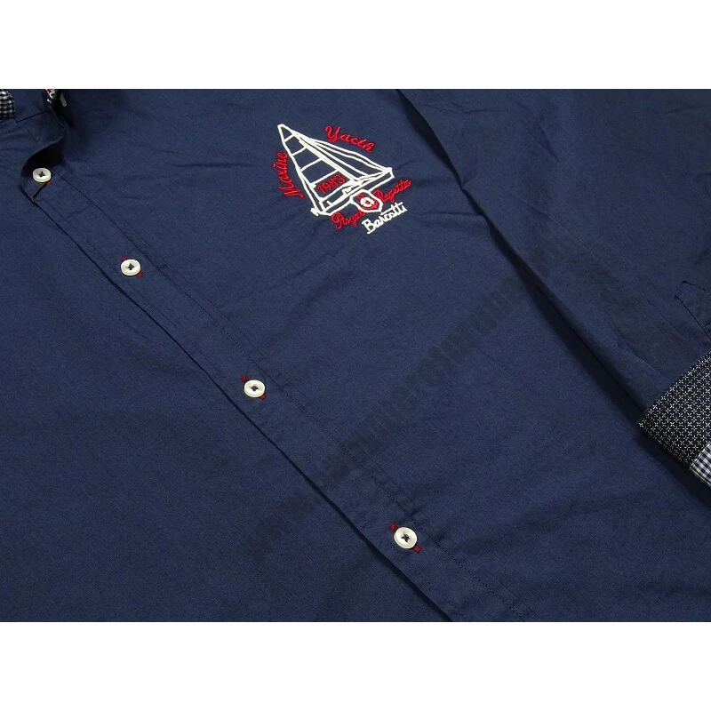 Extra nagy 2XL méretű B.Yacht sötétkék férfi hosszú ujjú ing prémium minőségű 100% pamutból.Rendeljen online kényelmesen vagy jöjjön el személyesen üzletünkbe!3