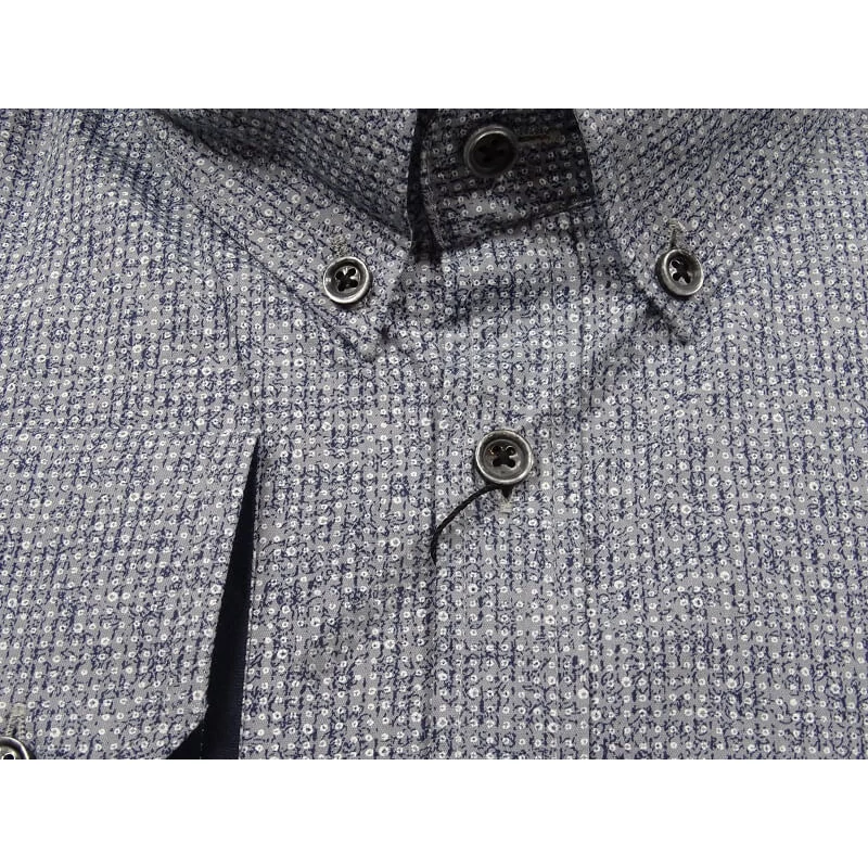 Elegáns B.Szürke Álom férfi extra nagyméretű hosszú ujjú ing kiváló minőségű rugalmas pamut anyagból.Rendeljen online kényelmesen vagy jöjjön el személyesen üzletünkbe!2