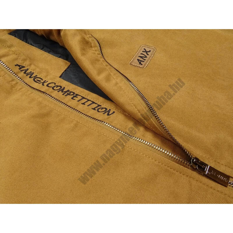 Nagy 3XL,4XL,5XL,6XL méretű vízlepergetős férfi átmeneti kabát camel színbe. Tekintse meg online vagy jöjjön el hozzánk személyesen üzletünkbe!3