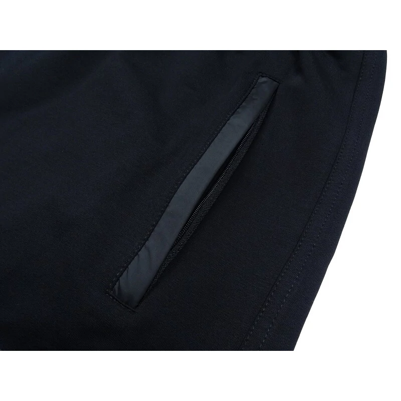 Nagy XL-6XL méretű FC.Fekete csíkos férfi melegítő szett sok zsebbel