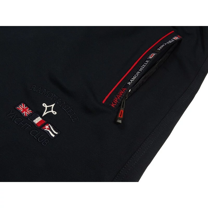 Nagy 2XL-6XL méretű R.Káró sötétkék férfi melegítő szett sok zsebbel, rugalmas pamut anyagból.Rendeljen online kényelmesen vagy jöjjön el hozzánk személyesen!5