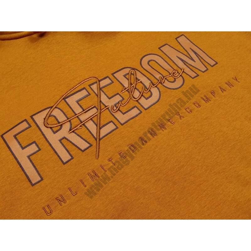 Nagy 2XL, 3XL, 4XL, 5XL, 6XL méretű férfi kenguruzsebes pulóver, mustár színben, divatos feliratokkal.Prémium minőségű 100% pamutból. Rendeljen online, vagy jöjjön el hozzánk személyesen!2