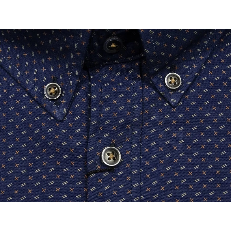 Extra nagyméretű sportos elegáns B.Kék Cross férfi rövid ujjú ing kiváló minőségű rugalmas pamut anyagból 6XL-9XL méretekben.Rendeljen online kényelmesen vagy jöjjön el személyesen üzletünkbe!2