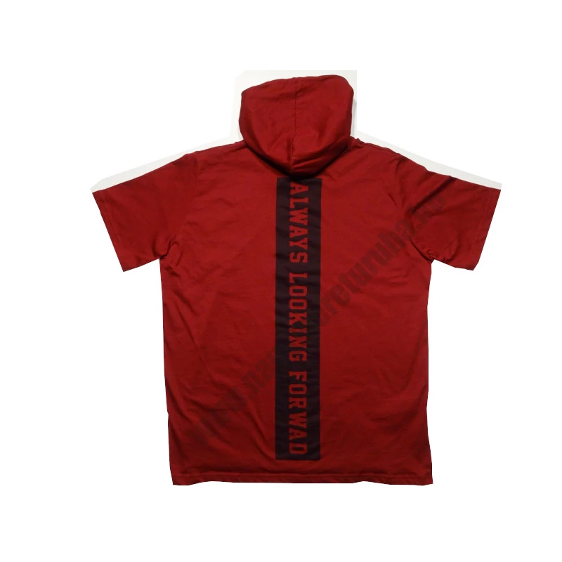 piros-kapucnis-rovid-ujju-polo-nagymeret3