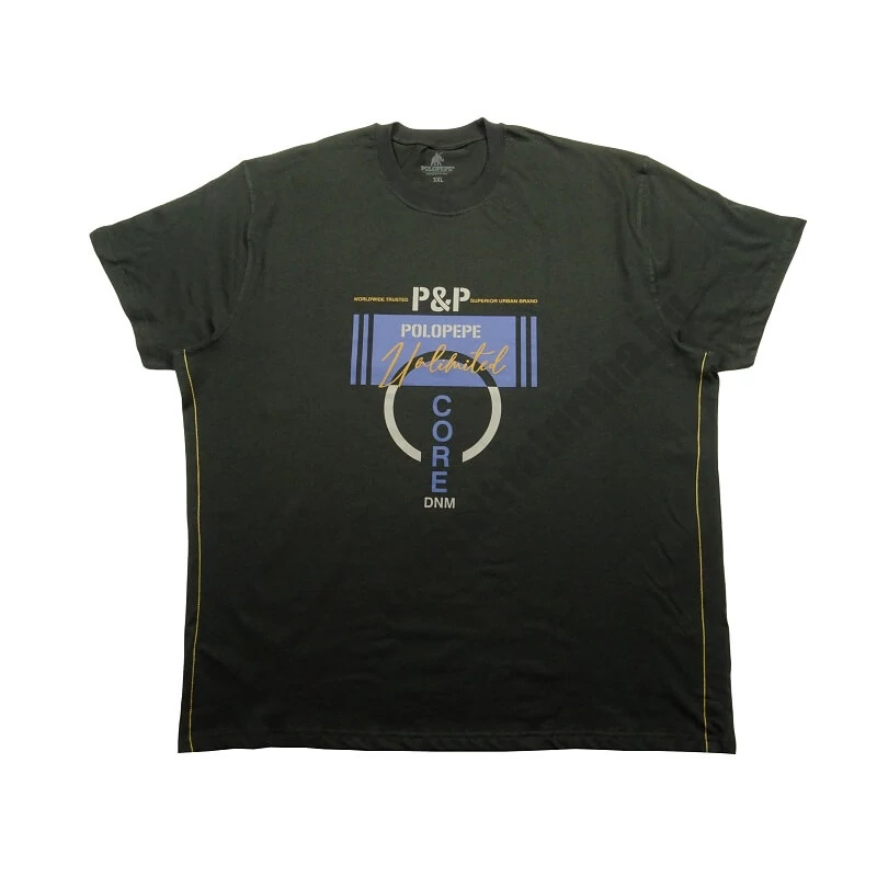 Nyári 3XL,4XL,5XL,6XL-nagyméretű férfi póló. Bazaltszürke színű, színes nyomott mintás és feliratos. 100% prémium minőségű pamutból. Rendeljen online, pár kattintással vagy jöjjön el hozzánk személyesen!1