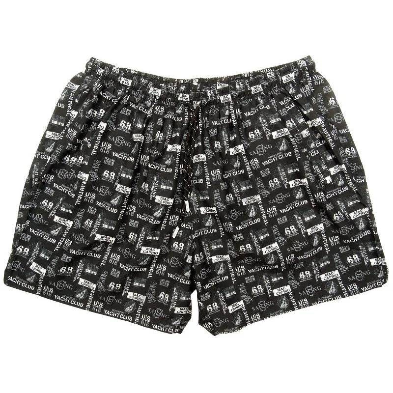 Divatos férfi 2XL-6XL nagyméretű MC.Rocky fekete, fehér feliratos fürdőnadrág, cipzáras zsebekkel. Rendeljen online, gyors szállítással vagy látogasson el hozzánk üzletünkbe!