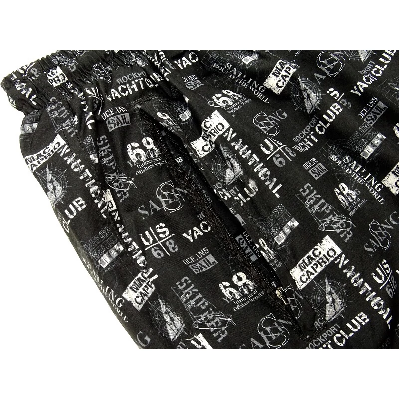 Divatos férfi 2XL-6XL nagyméretű MC.Rocky fekete, fehér feliratos fürdőnadrág, cipzáras zsebekkel. Rendeljen online, gyors szállítással vagy látogasson el hozzánk üzletünkbe!2